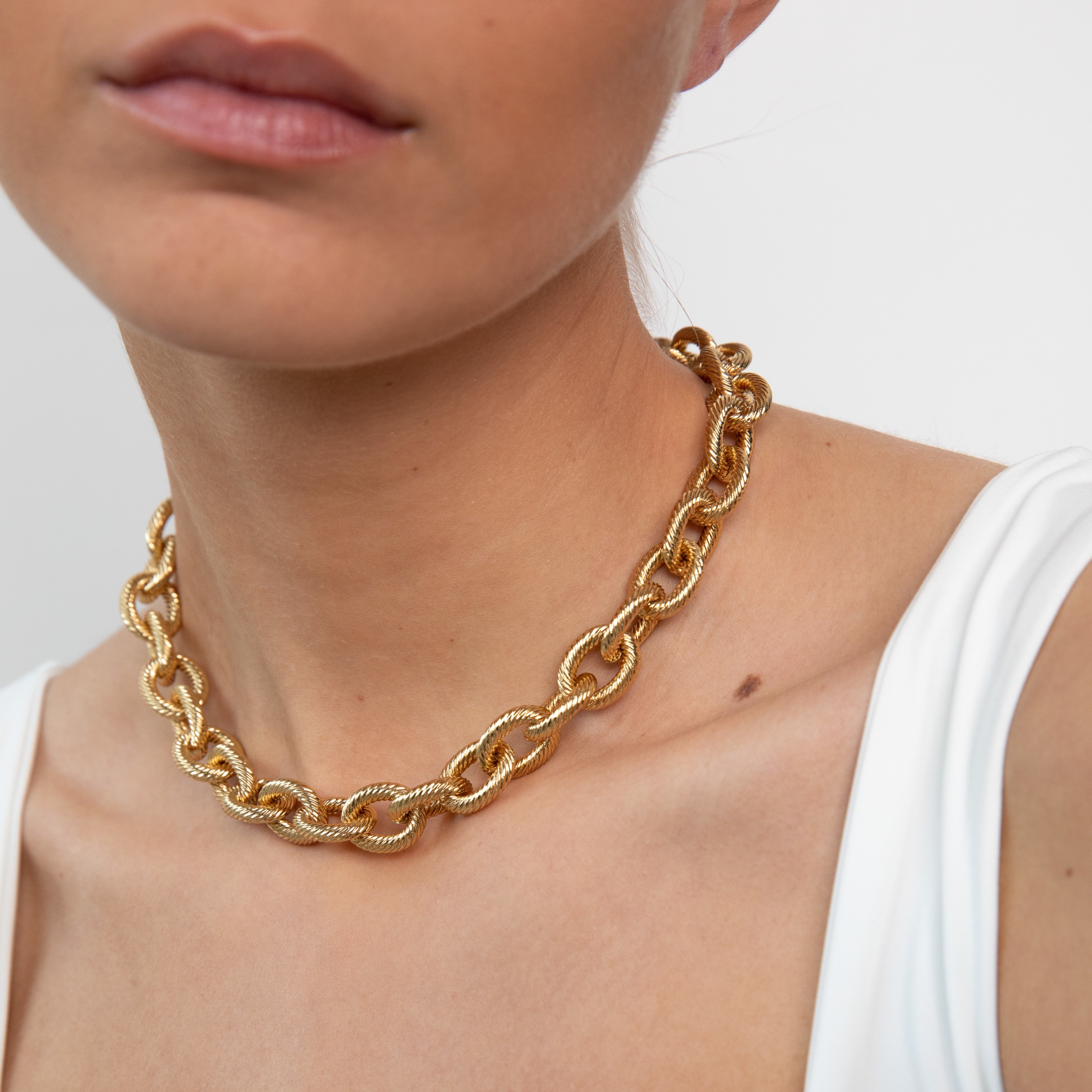 Andrea necklace Gold