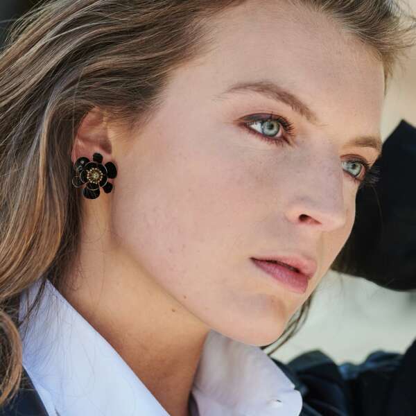 Gina shortie large black earrings - Souvenirs de Pomme