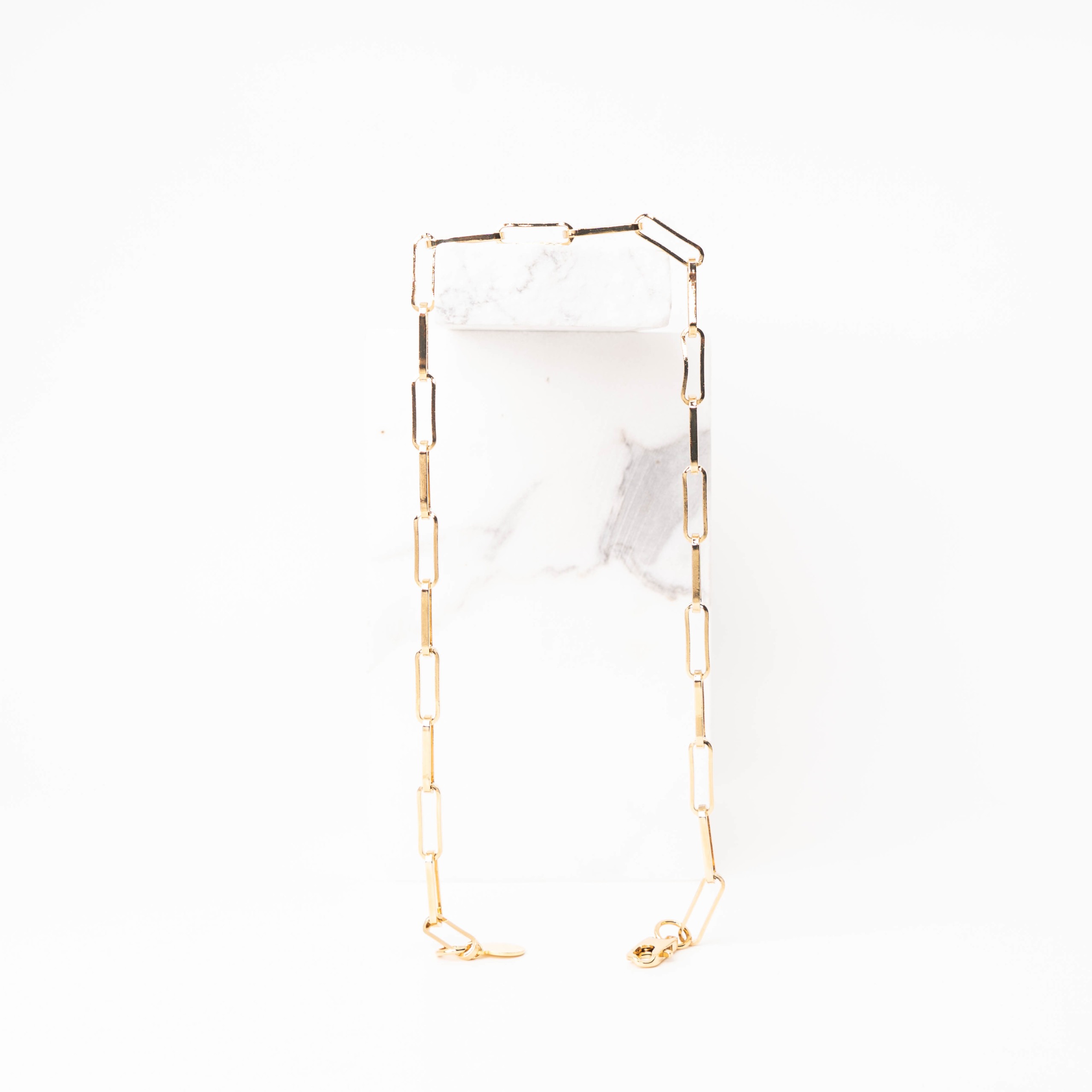 Link small chain necklace gold