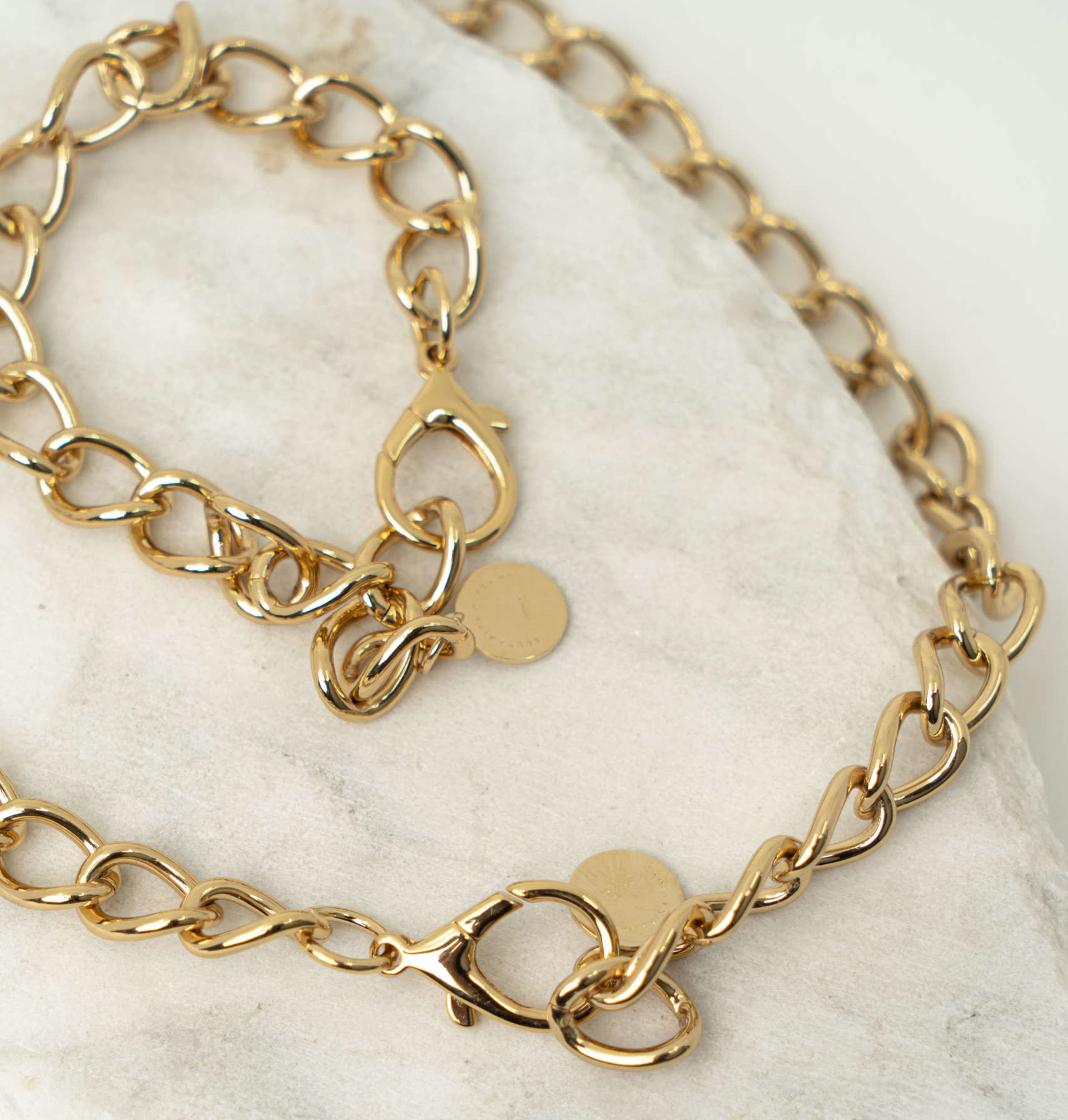 Alice chain gold bracelet