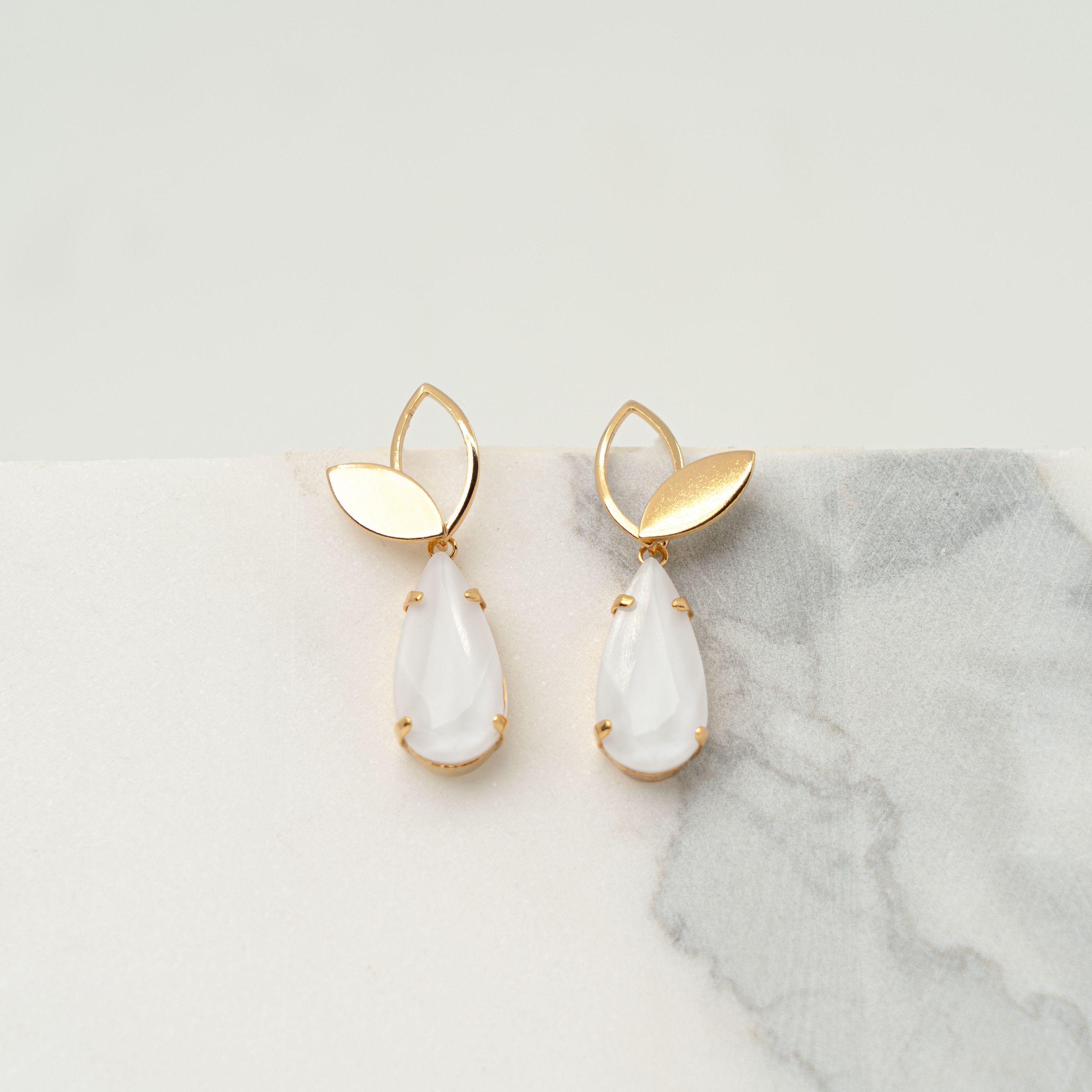 Iris bridal white gold earrings
