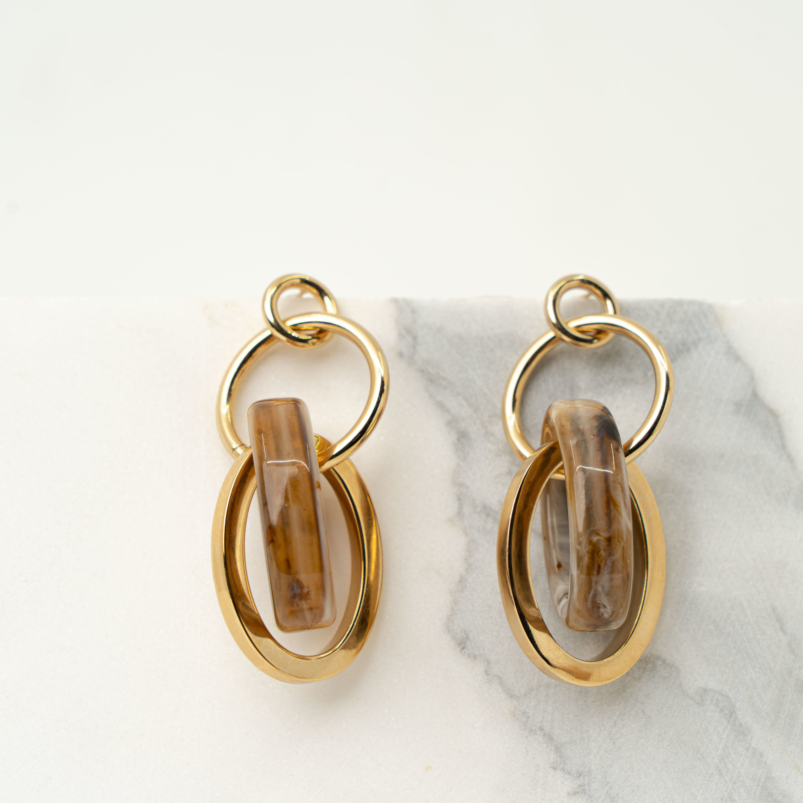 Allegra light brown gold earrings