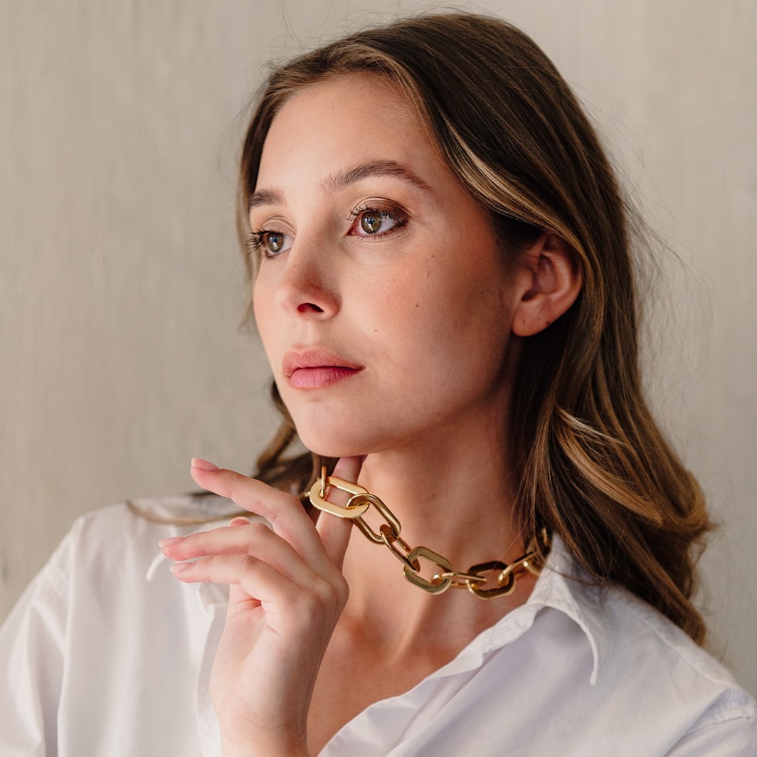 Amara chain gold necklace