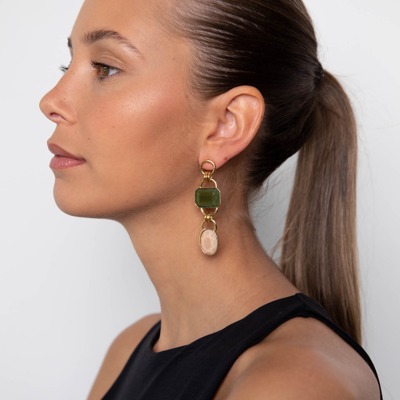 Tiffany green/nude long earrings