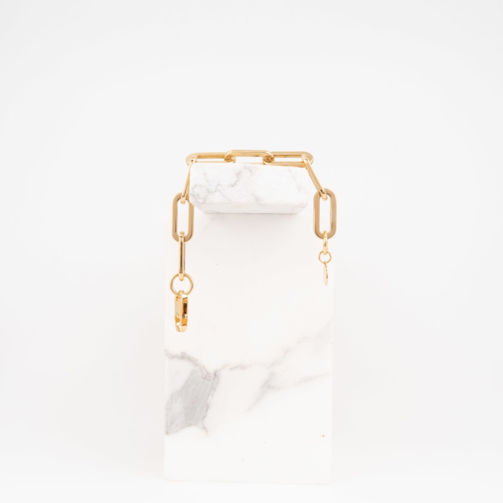 Amara small chain gold bracelet