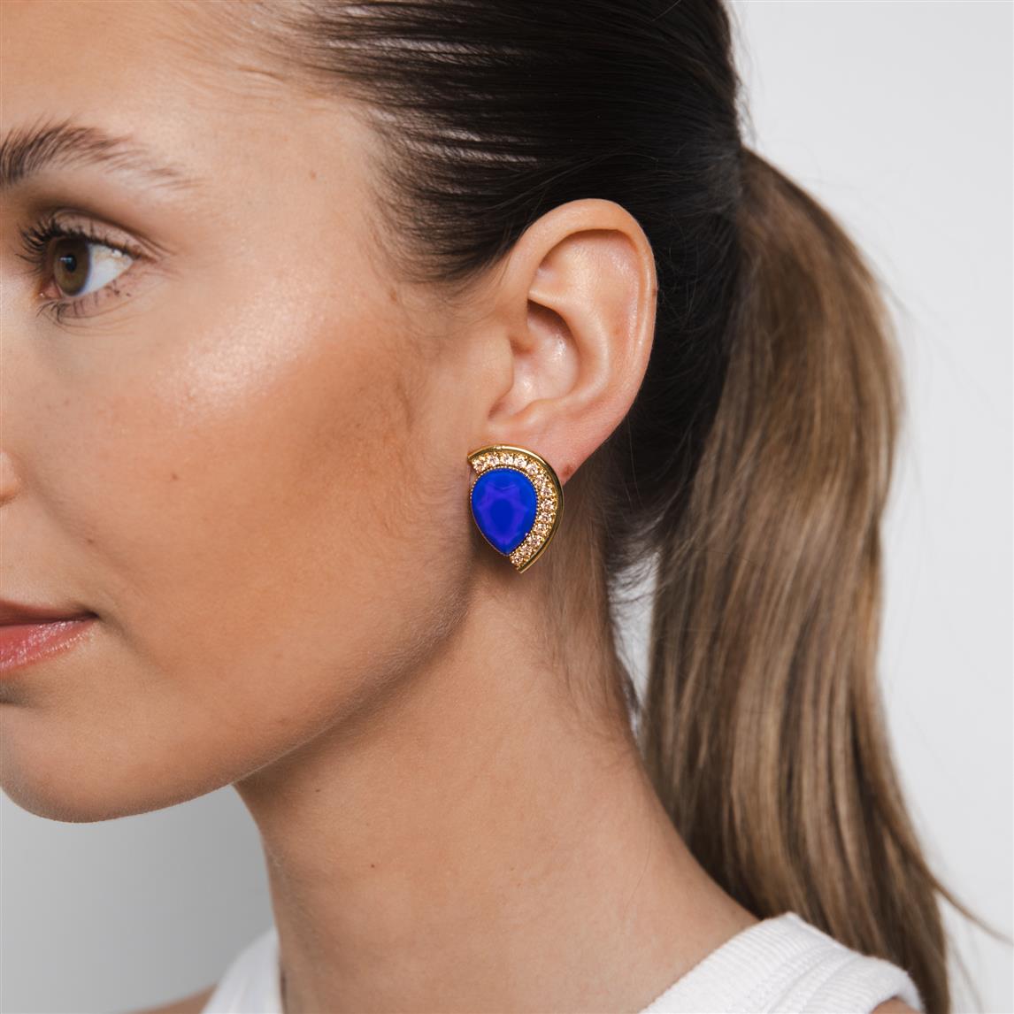 Nora blue strass stud earrings
