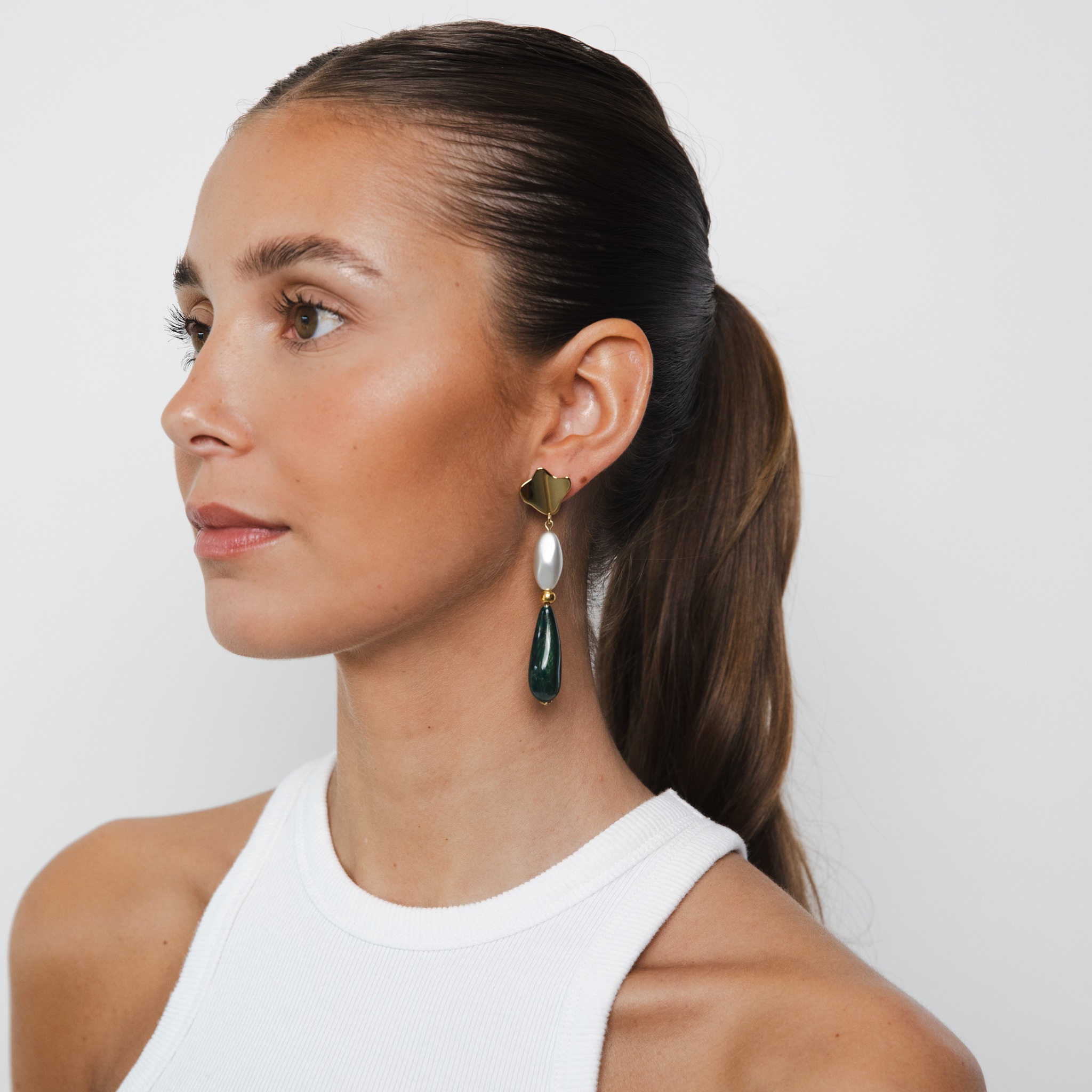 PERLA green long earrings