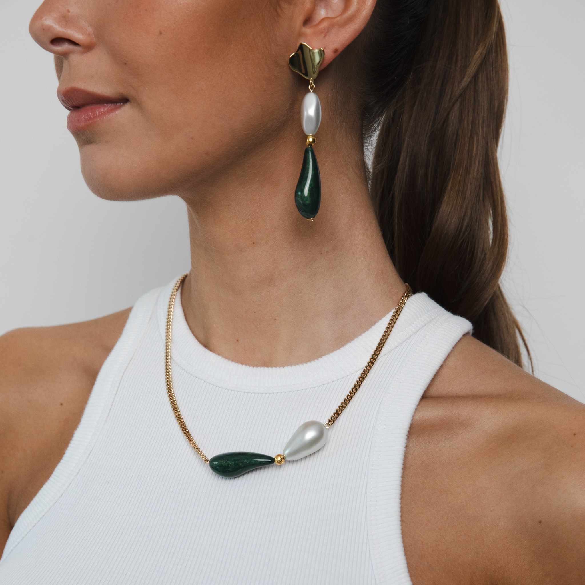 PERLA green necklace