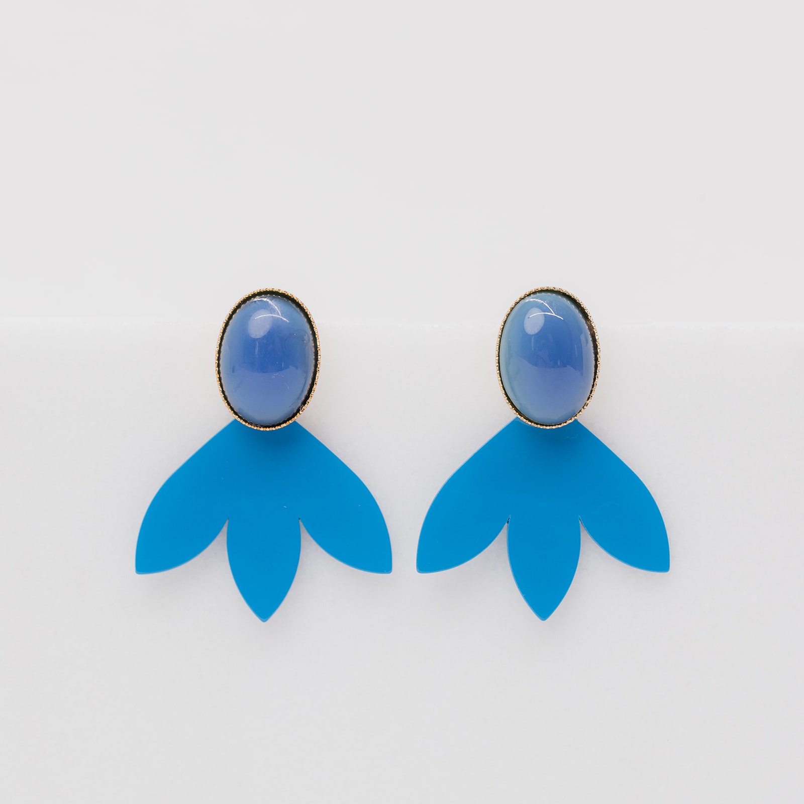 Mia blue earrings