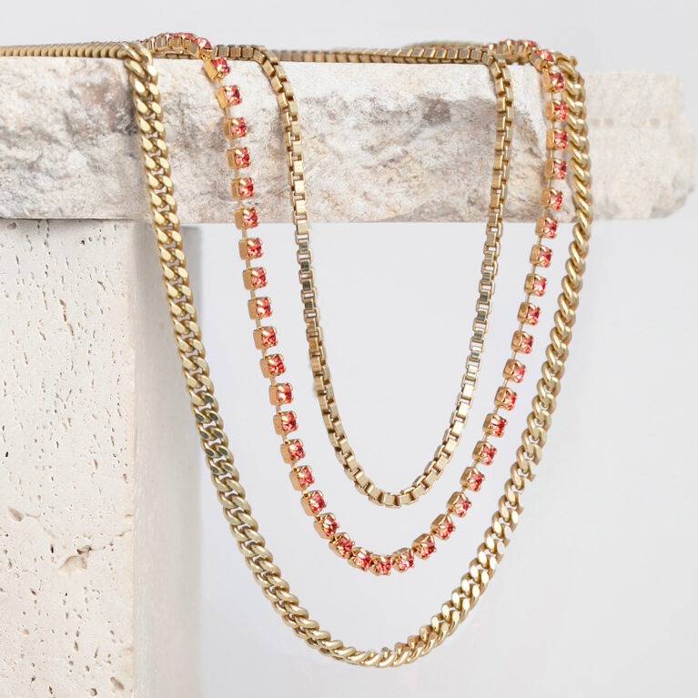 Tilly koraal strass en chain trio ketting