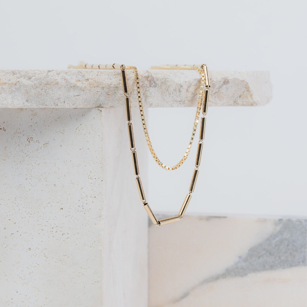 Tilly tube chain gold necklace