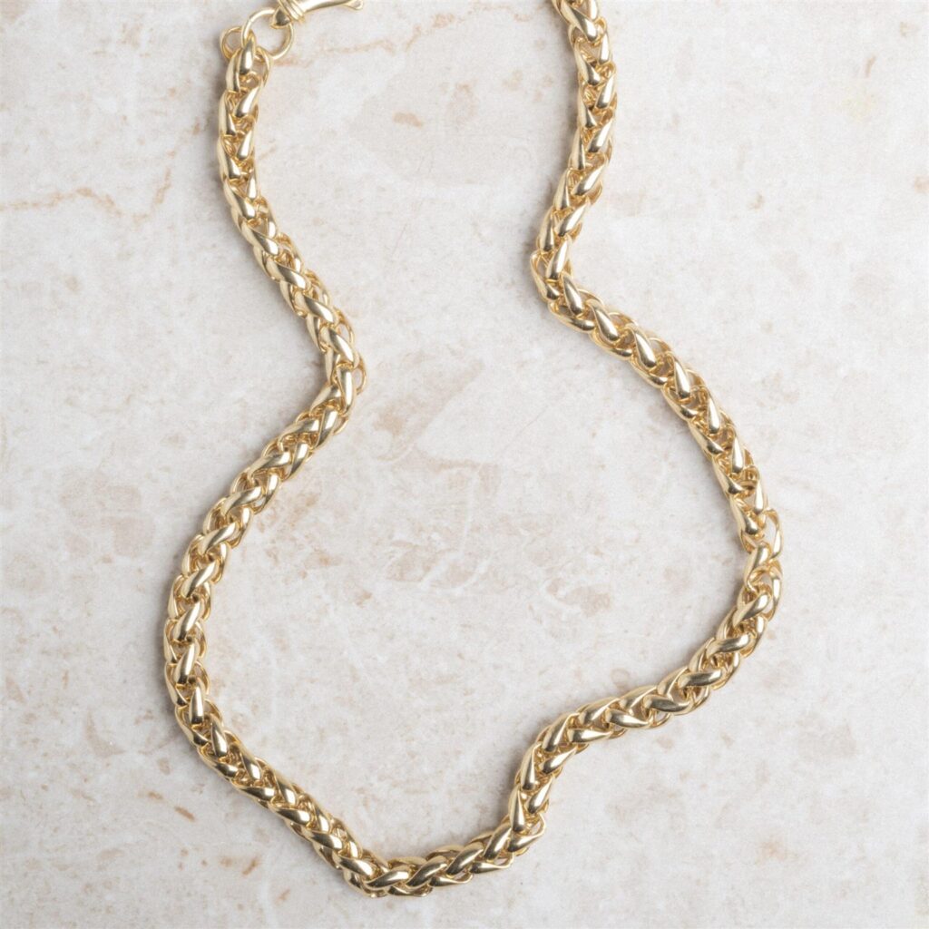 Cobra chain gold necklace