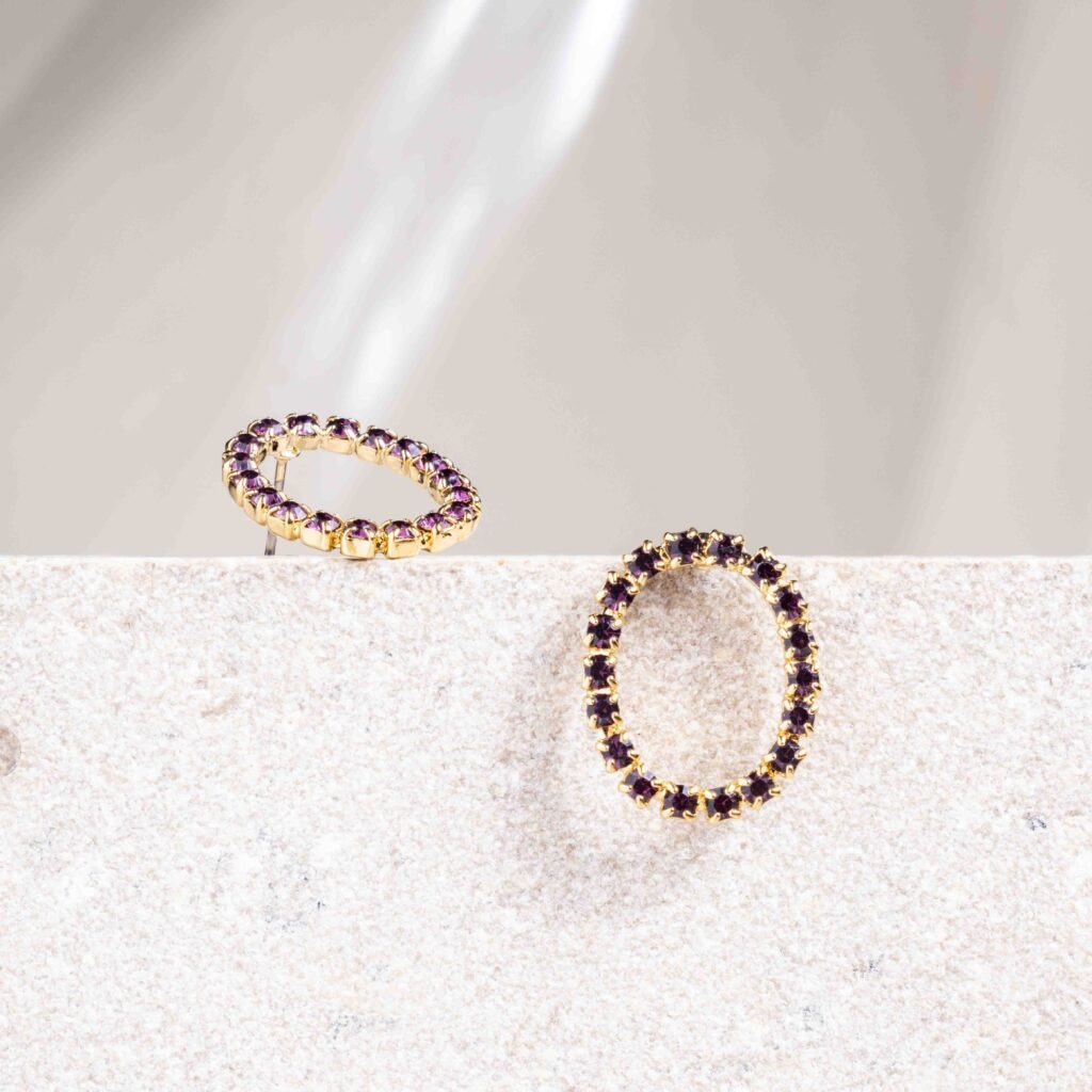 Noelle amethyst shortie oorbellen