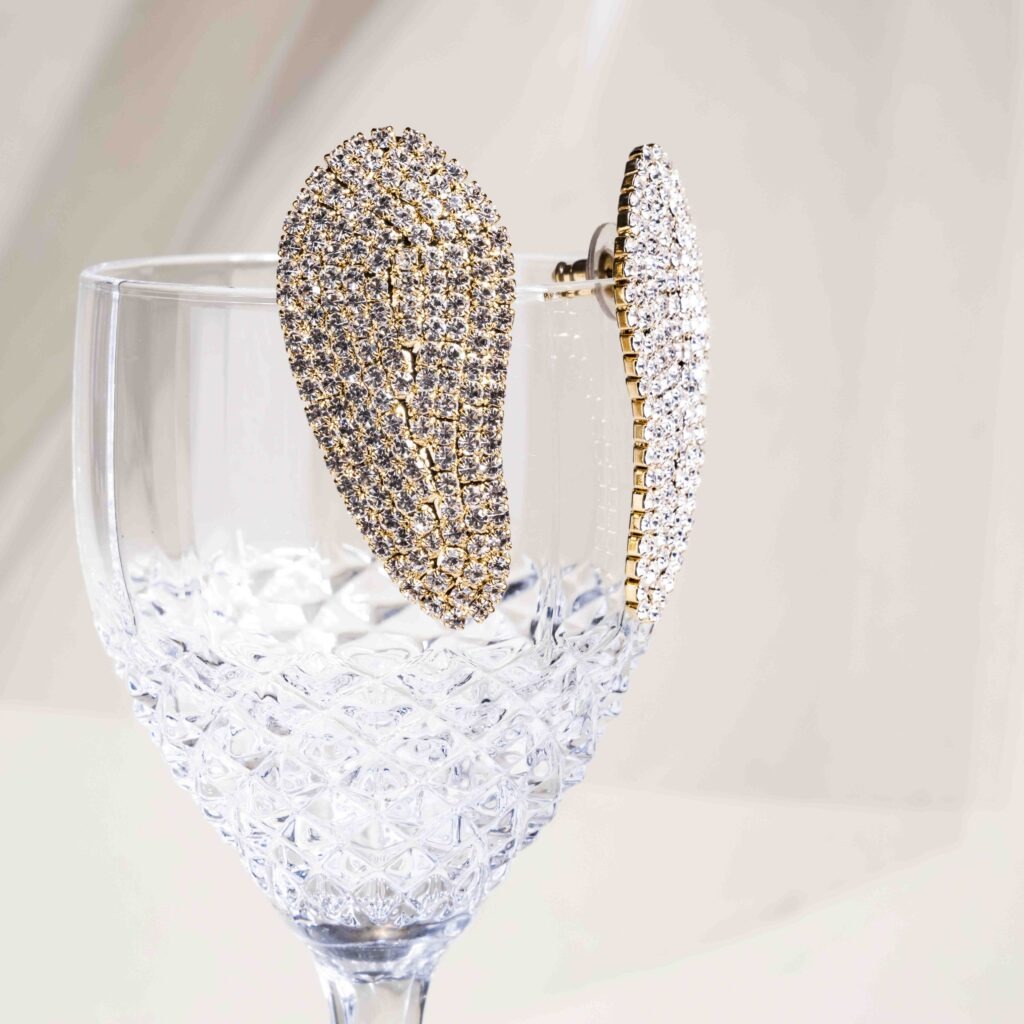 Nova statement strass earrings