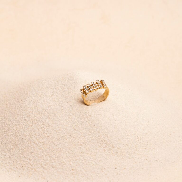 Dulce witte strass ring