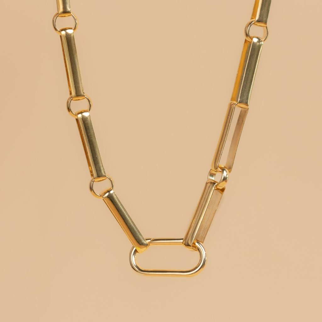 Aya gold necklace (charm collection)