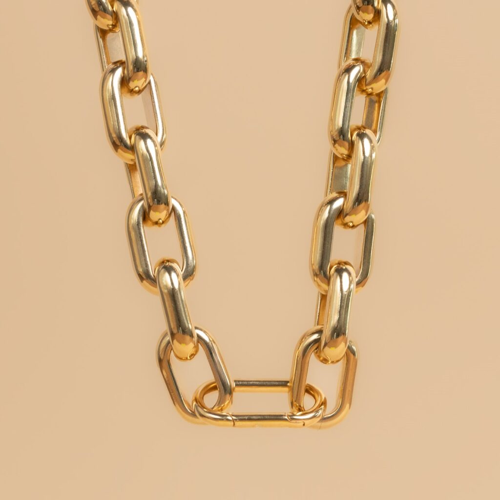 Lima large gold necklace (charm collection)