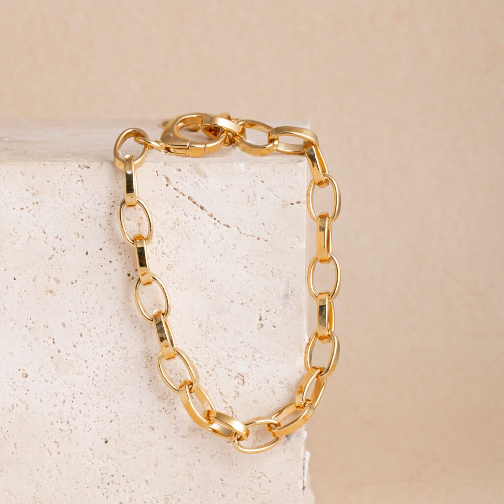 Freya chain gold bracelet