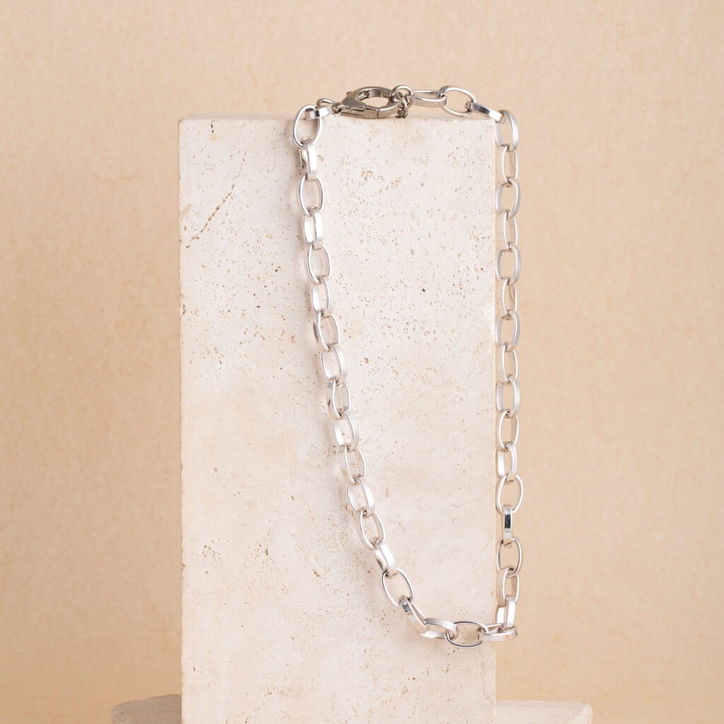 Freya chain silver necklace