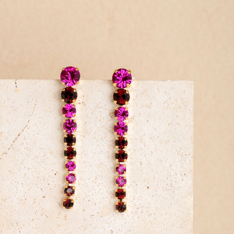 Joanne burgundy mix lange oorbellen