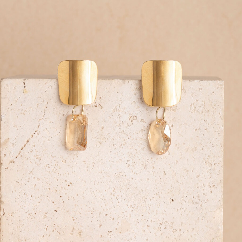 Dolores gold stud champagne earrings