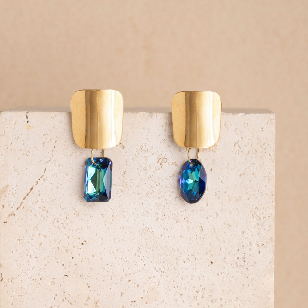 Dolores gold stud blue crystals earrings