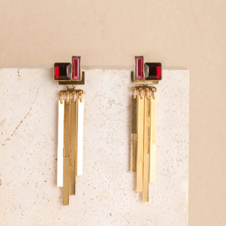 Romy bordeaux lange oorbellen (PRE-ORDER)