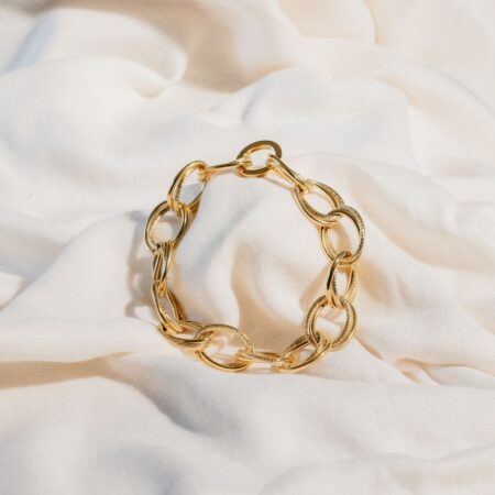 NIKKIE CHAIN GOLD NECKLACE