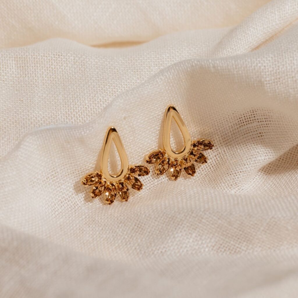 ALMA CHAMPAGNE EARRINGS
