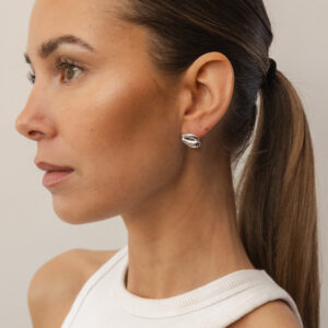 LEA SILVER SHORTIE EARRINGS