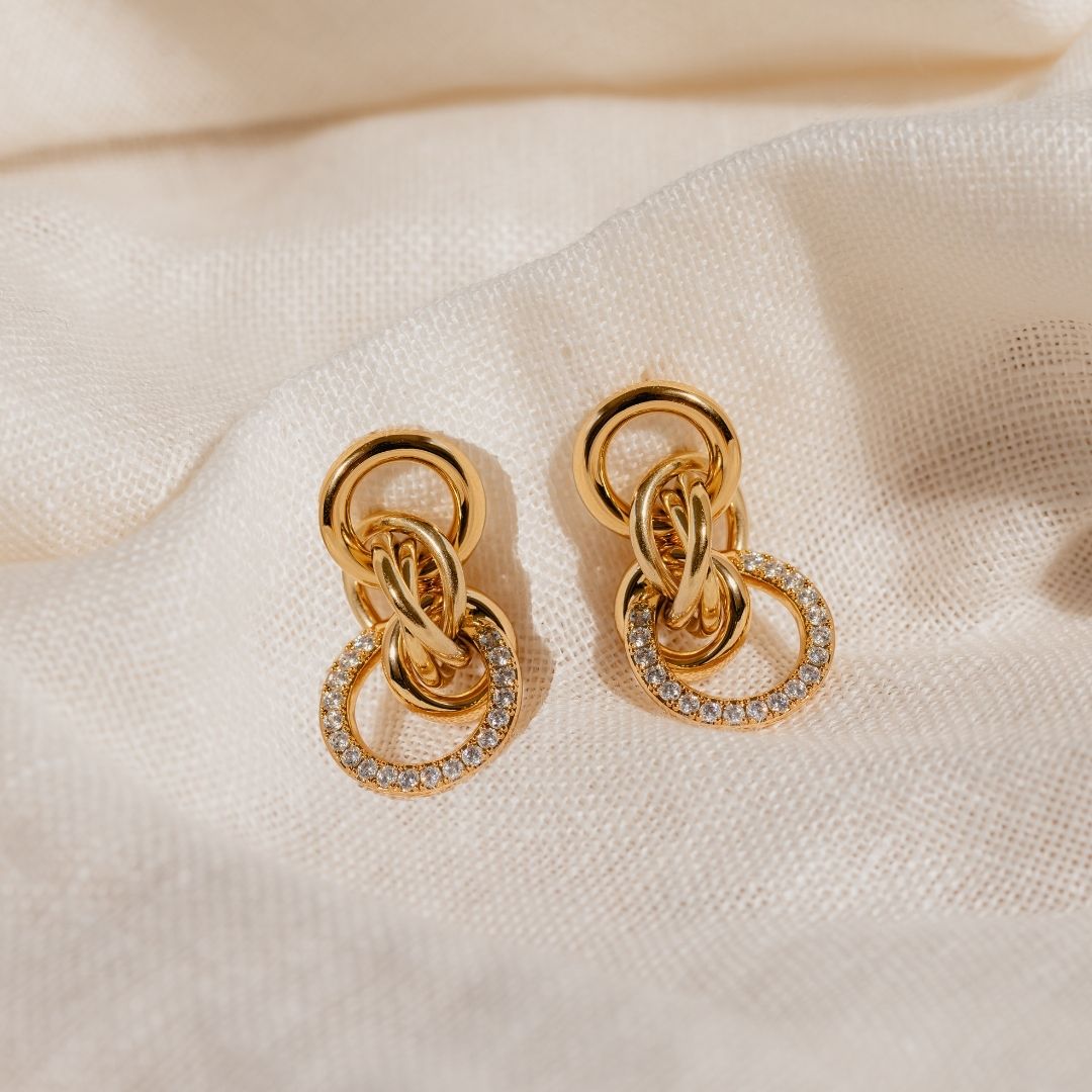 MAEVE STRASS GOLD EARRINGS